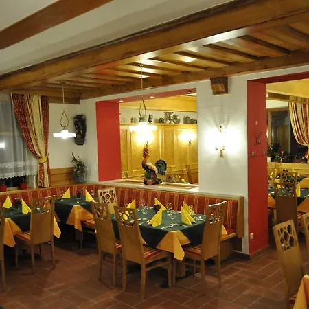 Wagner ホテル オーバータウエルン