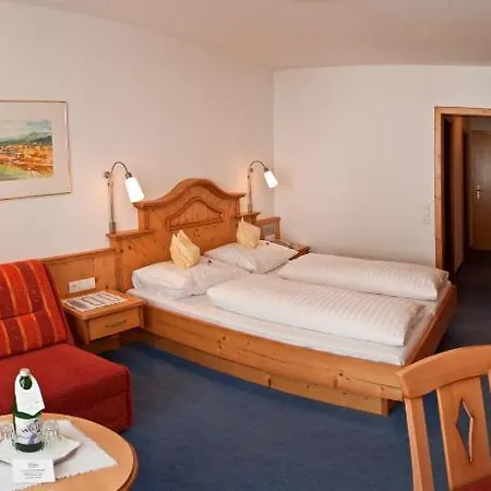 Wagner オーバータウエルン